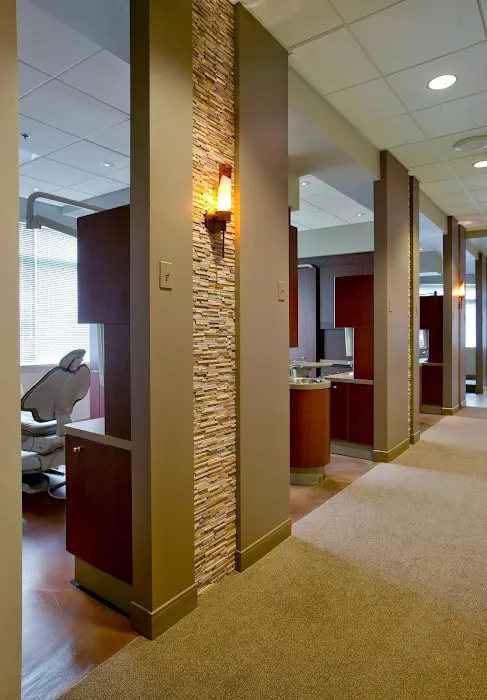 new32 Aesthetic and Family Dentistry Picture 10