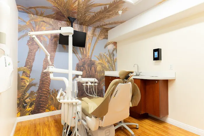 Encino Dental Group Picture 4