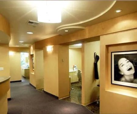 Smile Studio LA