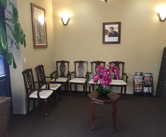 Encino Dental Esthetics: Kaivan Kiai, DDS Picture 4