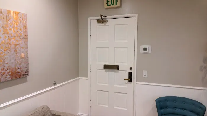 SoCalSmiles Dental Office Picture 4