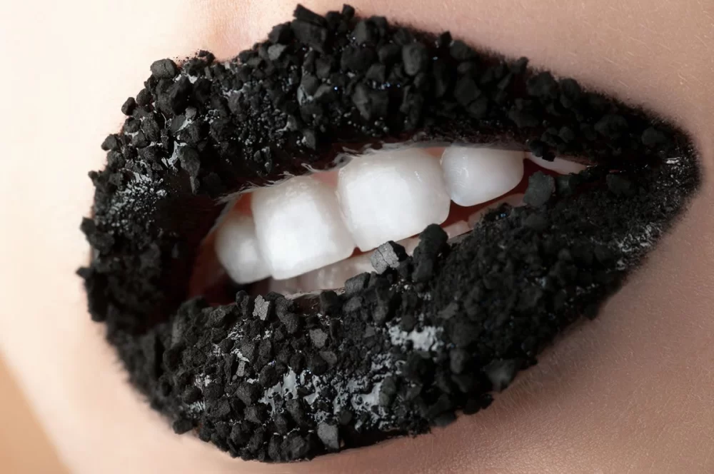 Safe and Effective Ways to Whiten Teeth with Charcoal Powder