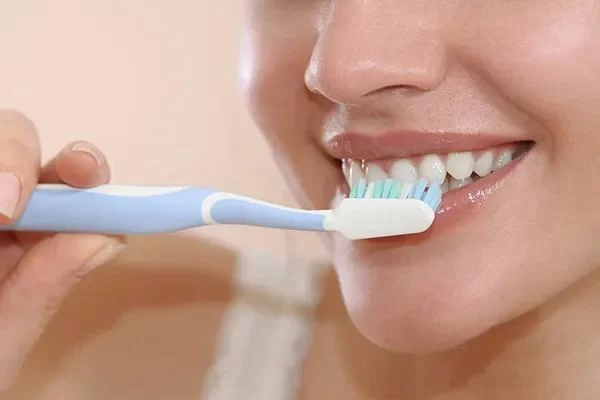 Choosing the Best Toothbrush for Gingivitis and Cavities: A Comprehensive Guide