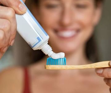 Top Toothpaste Choices for Sensitive Teeth with Whitening Benefits