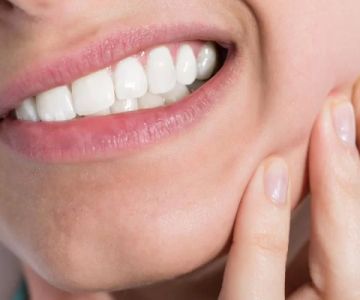 Understanding the Causes of Tooth Sensitivity to Heat and Cold and Effective Management