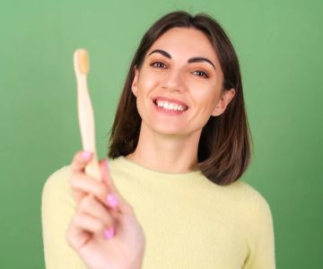 Effective Home Remedies and Care to Fix Yellow Teeth Naturally